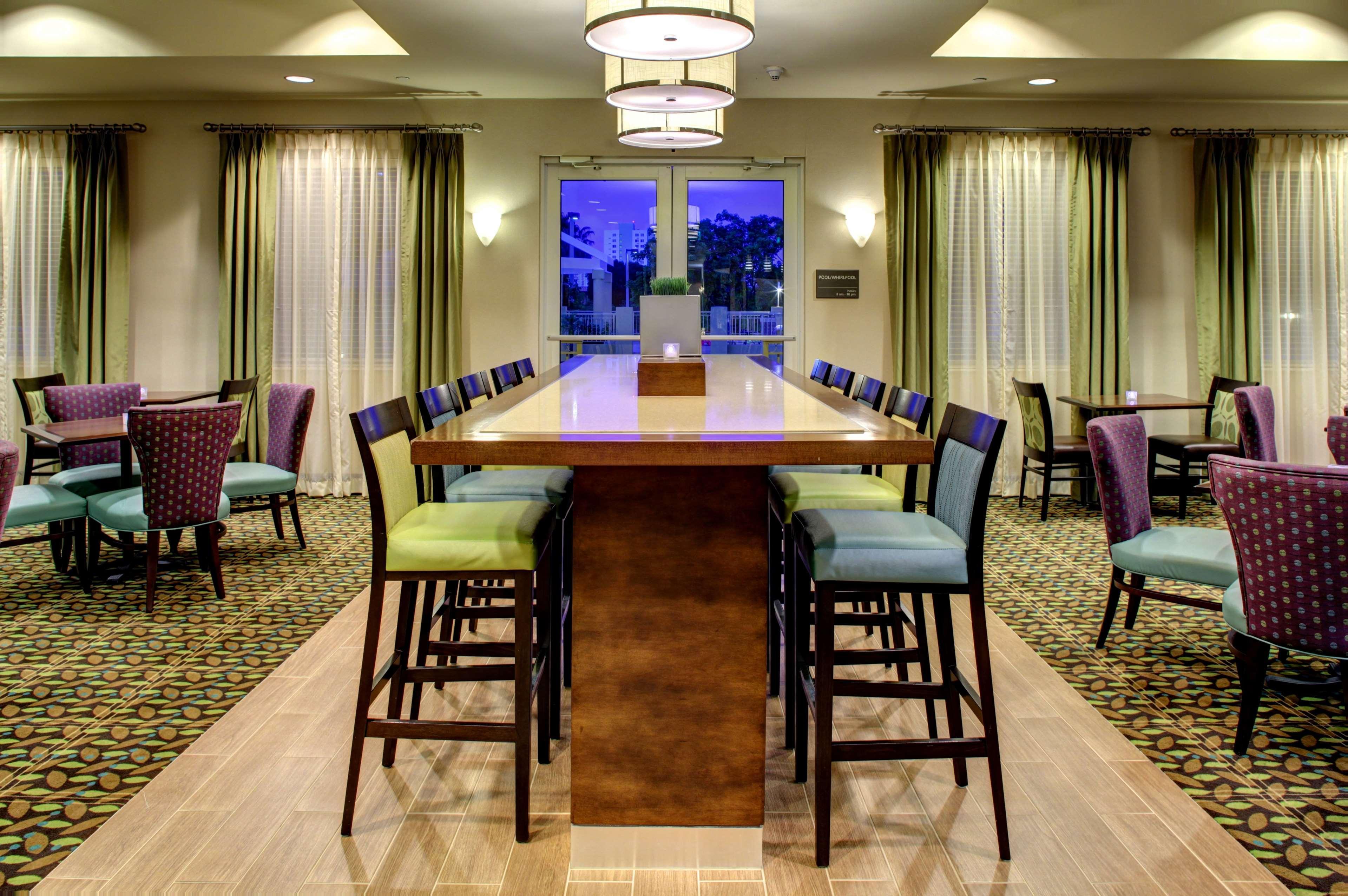 Hampton Inn & Suites Miami Airport South/Blue Lagoon Εξωτερικό φωτογραφία