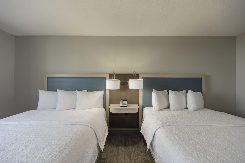 Hampton Inn & Suites Miami Airport South/Blue Lagoon Εξωτερικό φωτογραφία