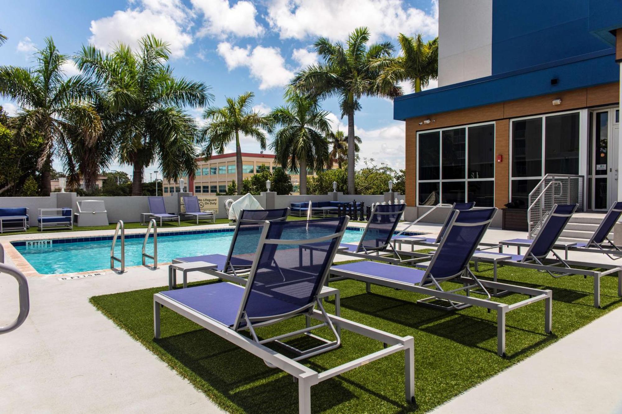 Hampton Inn & Suites Miami Airport South/Blue Lagoon Εξωτερικό φωτογραφία